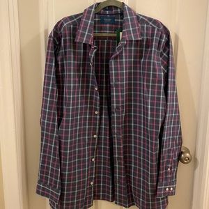 Stitch Fix brand Fairlane Button Down Shirt.